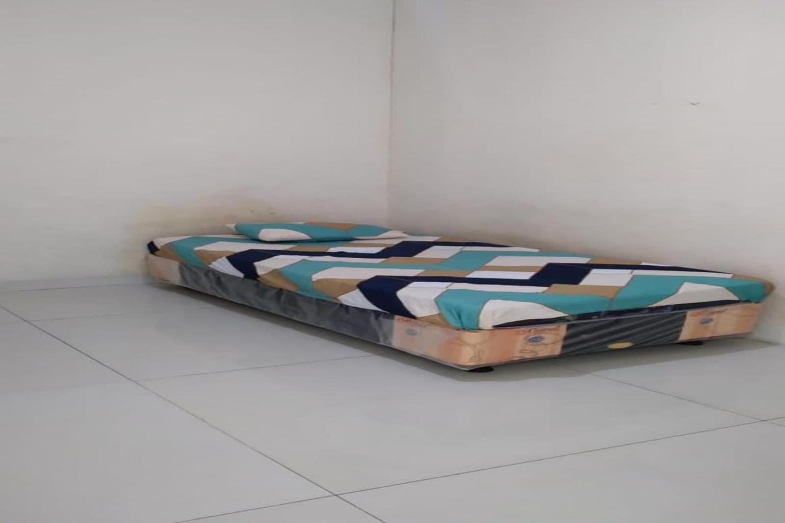 Spot On 94166 Kost Bunda Syariah Ξενοδοχείο Μπεκάσι Εξωτερικό φωτογραφία