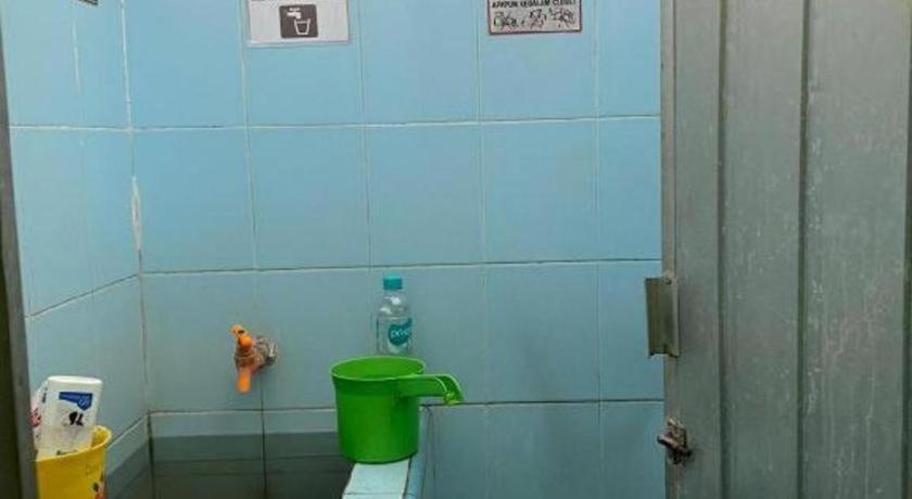 Spot On 94166 Kost Bunda Syariah Ξενοδοχείο Μπεκάσι Εξωτερικό φωτογραφία